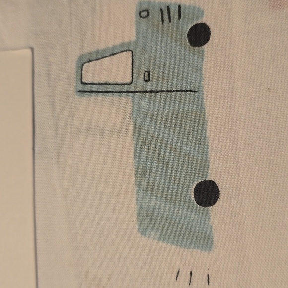 West Elm Kids Organic Carpool Critters Crib Fitted Sheet, Retail Price $45.00US - Picture 6 of 13